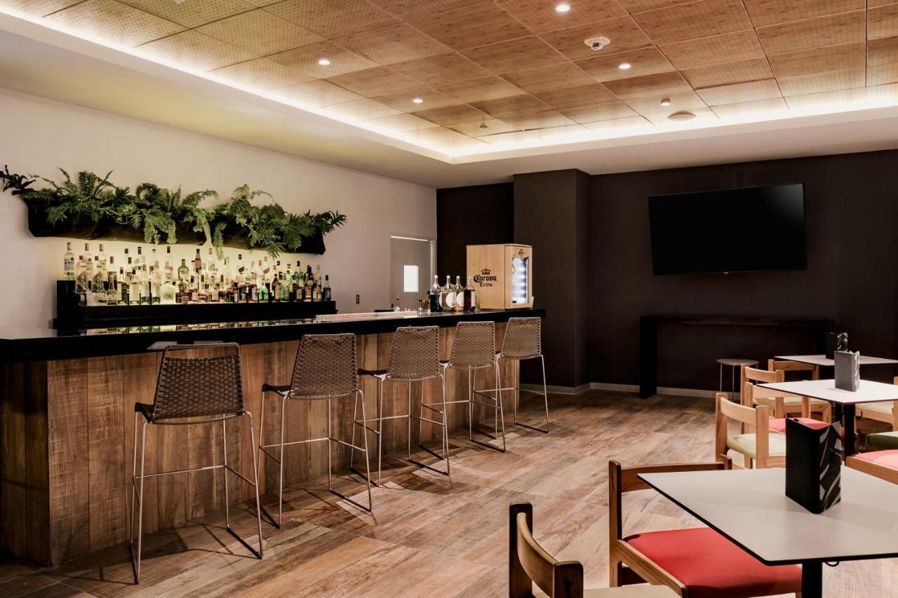 Wyndham Costa Del Sol Tumbes Hotel Buitenkant foto